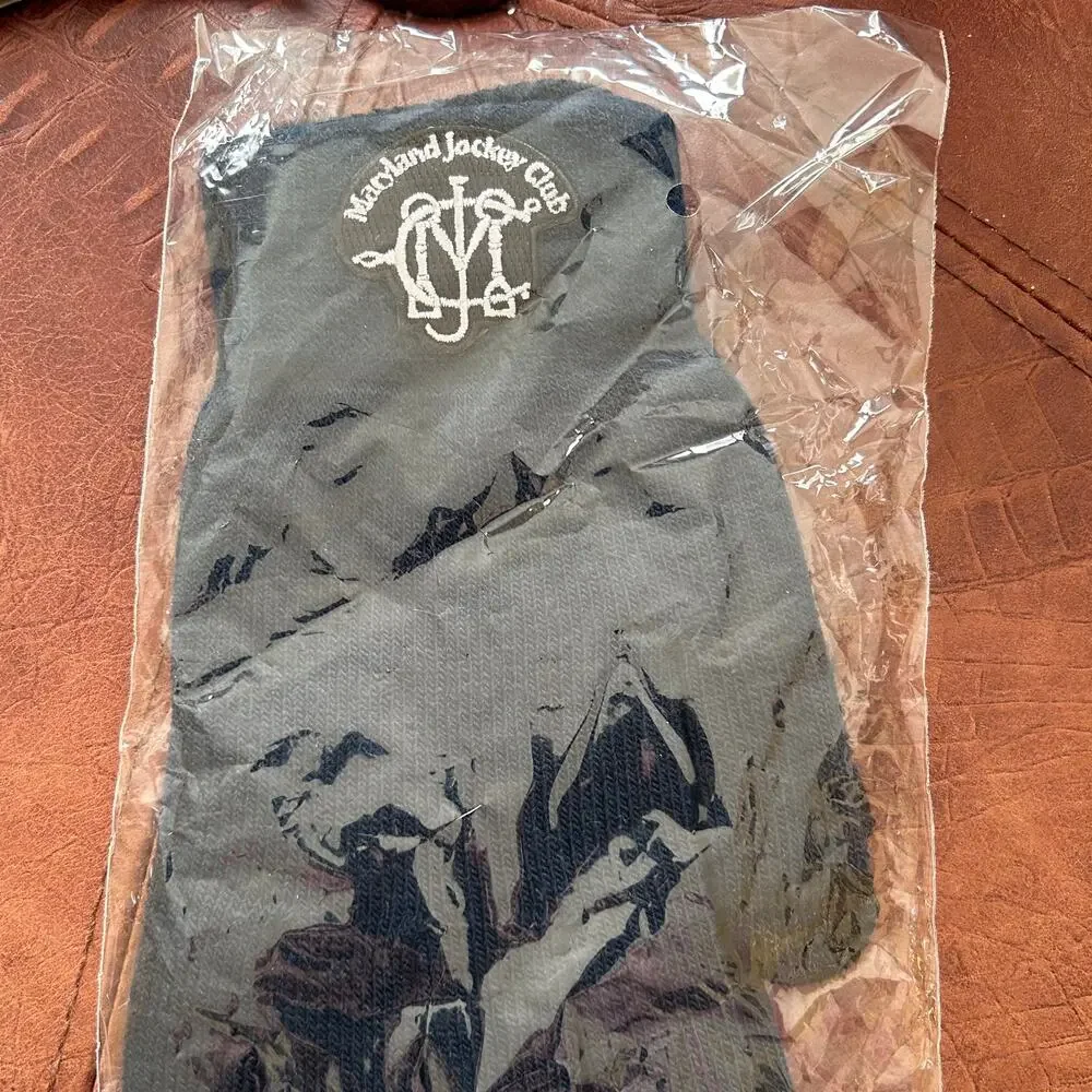 NEW Maryland Jockey Club Winter Gloves with Texting Tips - Adults